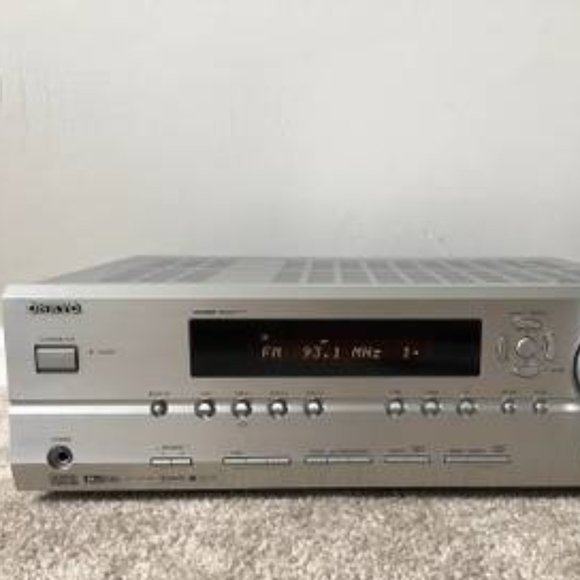 Onkyo Receiver HT R540 7.1 Channel Home Theater Surround System AV Receiver - Picture 2 of 3